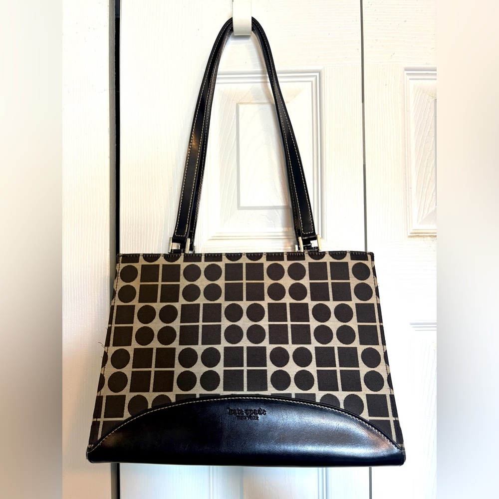 Kate Spade New York Black and Gray Geometric Shoulder Bag